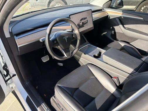 2022 Tesla Model Y Performance Dual Motor All-Wheel Drive