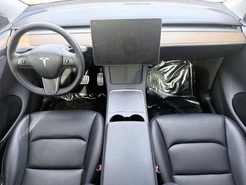 2022 Tesla Model Y Performance Dual Motor All-Wheel Drive