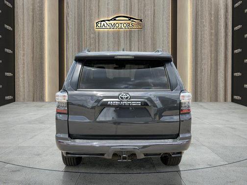 2024 Toyota 4Runner TRD Off Road