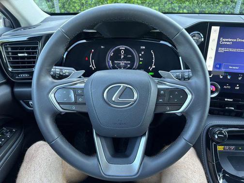 2024 Lexus NX 350h Premium