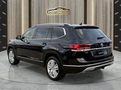 2018 Volkswagen Atlas 3.6L SEL Premium