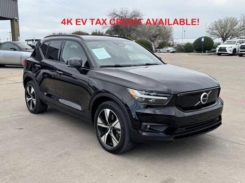 2021 Volvo XC40 Recharge Pure Electric P8