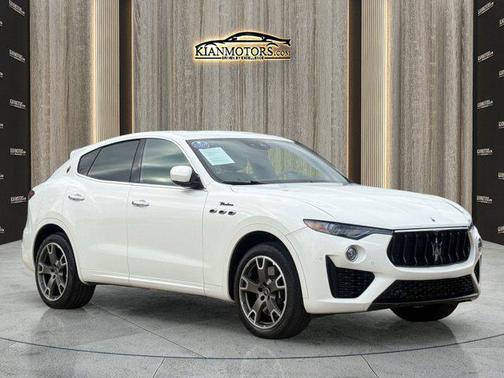 2023 Maserati Levante Modena