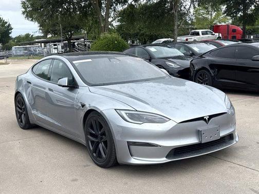 Lunar Silver 2024 Tesla Model S Long Range
