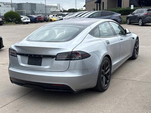 Lunar Silver 2024 Tesla Model S Long Range