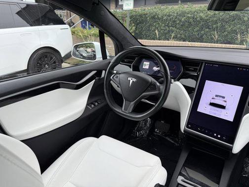 2019 Tesla Model X Long Range
