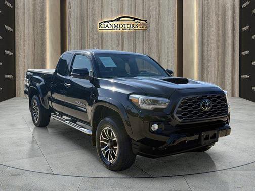 2022 Toyota Tacoma TRD Sport