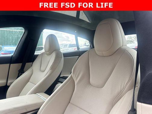 2022 Tesla Model S Dual Motor All-Wheel Drive