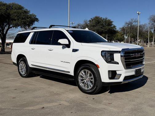 2022 GMC Yukon XL SLT