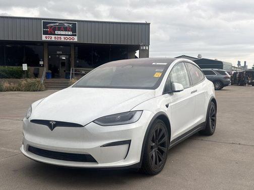 Pearl White Multi-Co 2023 Tesla Model X Standard Range
