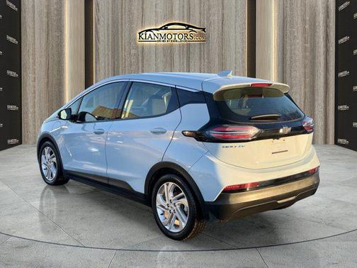 2022 Chevrolet Bolt EV FWD 1LT