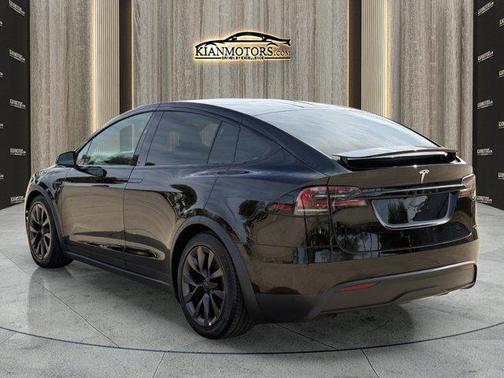 2023 Tesla Model X Standard Range