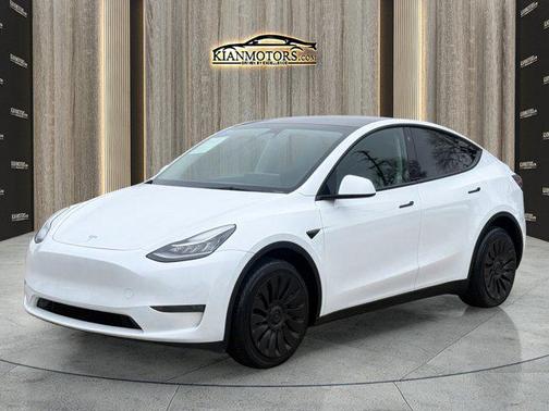 2023 Tesla Model Y Long Range Dual Motor All-Wheel Drive