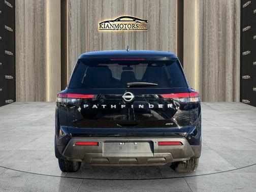 2025 Nissan Pathfinder S 4WD
