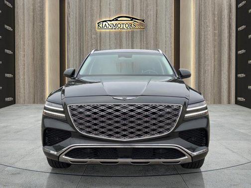 2025 Genesis GV80 2.5T
