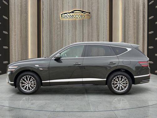 2025 Genesis GV80 2.5T
