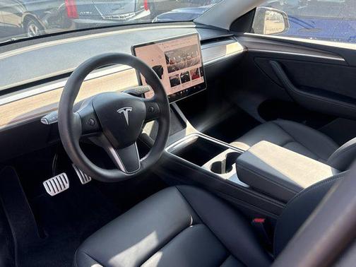 2023 Tesla Model Y Performance Dual Motor All-Wheel Drive