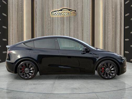 2023 Tesla Model Y Performance Dual Motor All-Wheel Drive