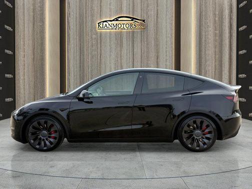 2023 Tesla Model Y Performance Dual Motor All-Wheel Drive