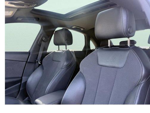 2023 Audi A4 45 S line Premium Plus
