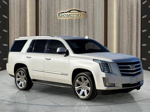 2018 Cadillac Escalade Premium Luxury