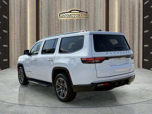 2024 Jeep Wagoneer Series II 4x2