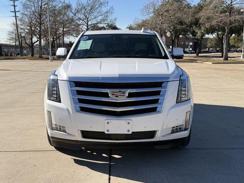 2020 Cadillac Escalade Premium Luxury