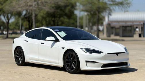2022 Tesla Model S Plaid