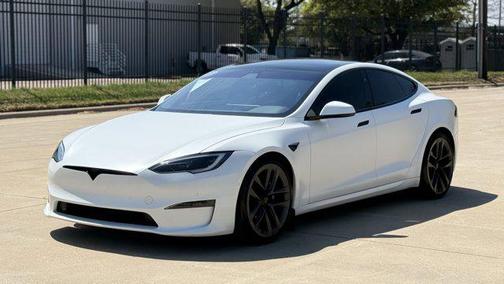 2022 Tesla Model S Plaid
