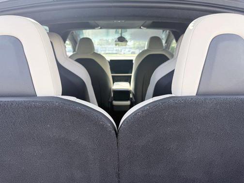 2023 Tesla Model X Dual Motor All-Wheel Drive Standard Range