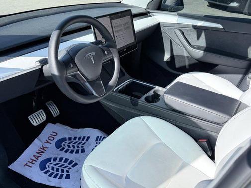 2022 Tesla Model Y Performance Dual Motor All-Wheel Drive