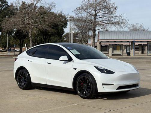 2022 Tesla Model Y Performance Dual Motor All-Wheel Drive