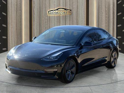 2023 Tesla Model 3 Standard Range