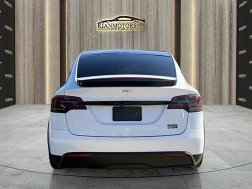 2022 Tesla Model X Plaid Tri Motor All-Wheel Drive