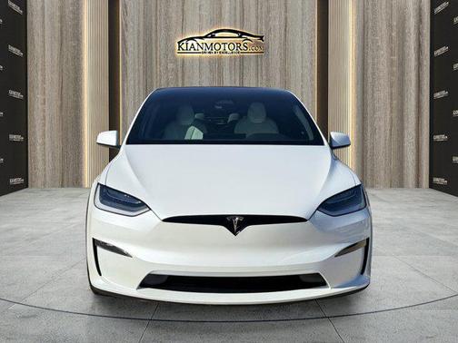 2022 Tesla Model X Plaid Tri Motor All-Wheel Drive