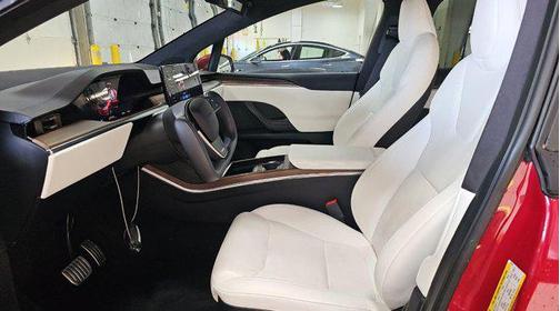 2022 Tesla Model X Dual Motor All-Wheel Drive