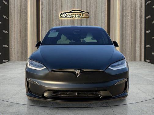2022 Tesla Model X Dual Motor All-Wheel Drive
