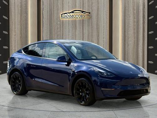 Deep Blue Metallic 2023 Tesla Model Y Long Range Dual Motor All-Wheel Drive
