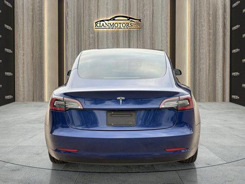 2023 Tesla Model 3 Standard Range