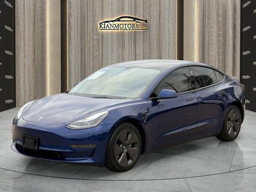 2023 Tesla Model 3 Standard Range