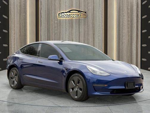 2023 Tesla Model 3 Standard Range