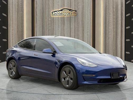 2023 Tesla Model 3 Standard Range