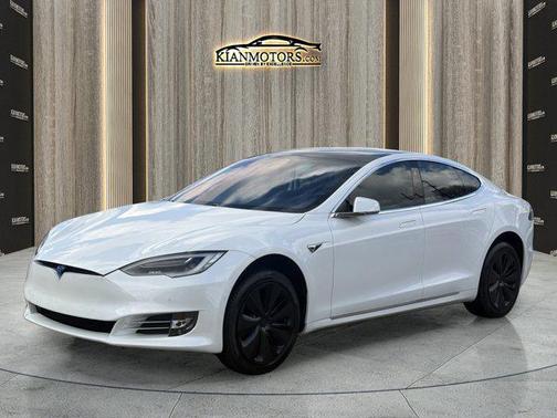 2020 Tesla Model S Long Range Plus