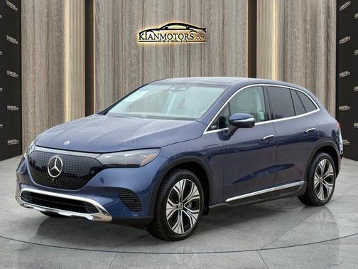 Twilight Blue Metall 2023 Mercedes-Benz EQE 350 4MATIC