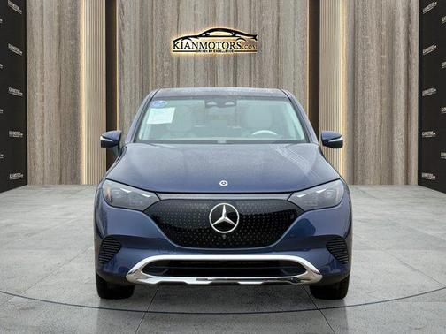 Twilight Blue Metall 2023 Mercedes-Benz EQE 350 4MATIC