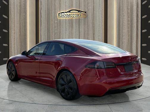 2022 Tesla Model S Dual Motor All-Wheel Drive