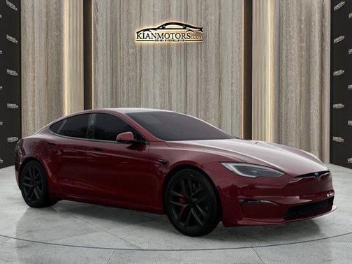 2023 Tesla Model S Plaid