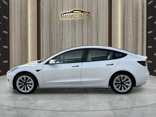 2023 Tesla Model 3 Standard Range