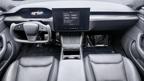 Pearl White Multi-Co 2022 Tesla Model S Plaid
