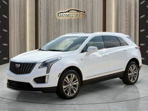 White 2024 Cadillac XT5 Premium Luxury